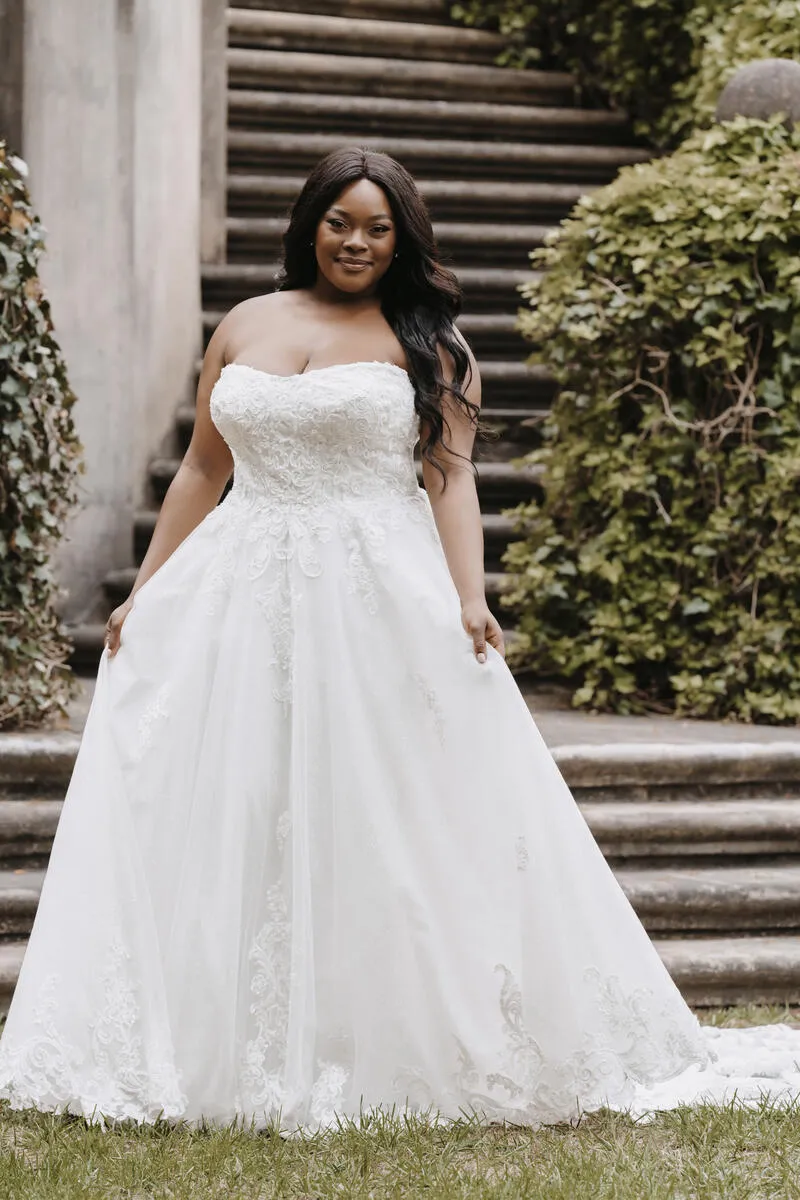 Allure Bridals Couture Dress C622