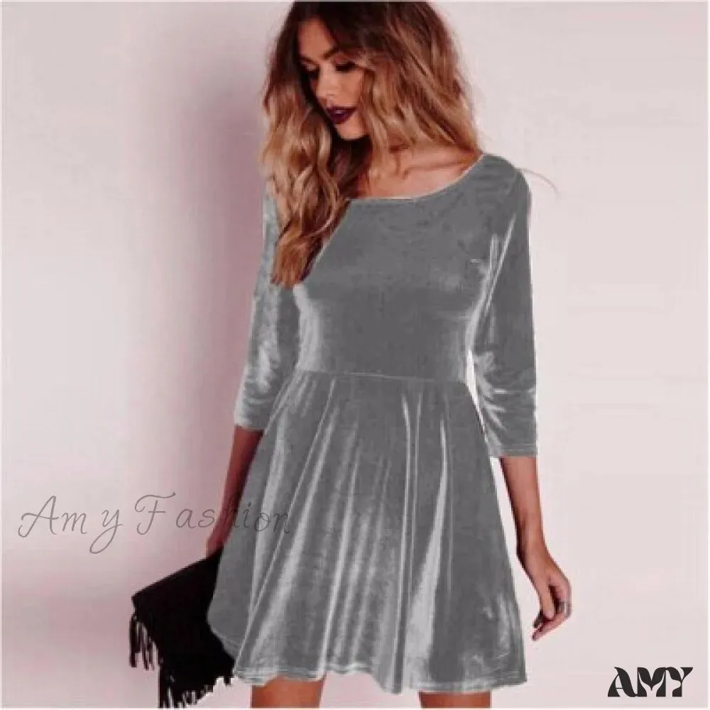 Amy Fashion - Swing Hem Velvet Long SleeveParty Mini Dress