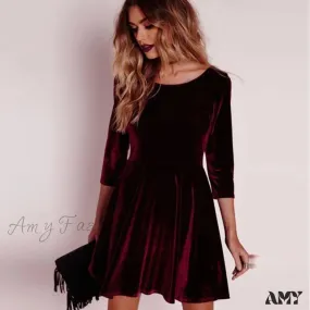 Amy Fashion - Swing Hem Velvet Long SleeveParty Mini Dress
