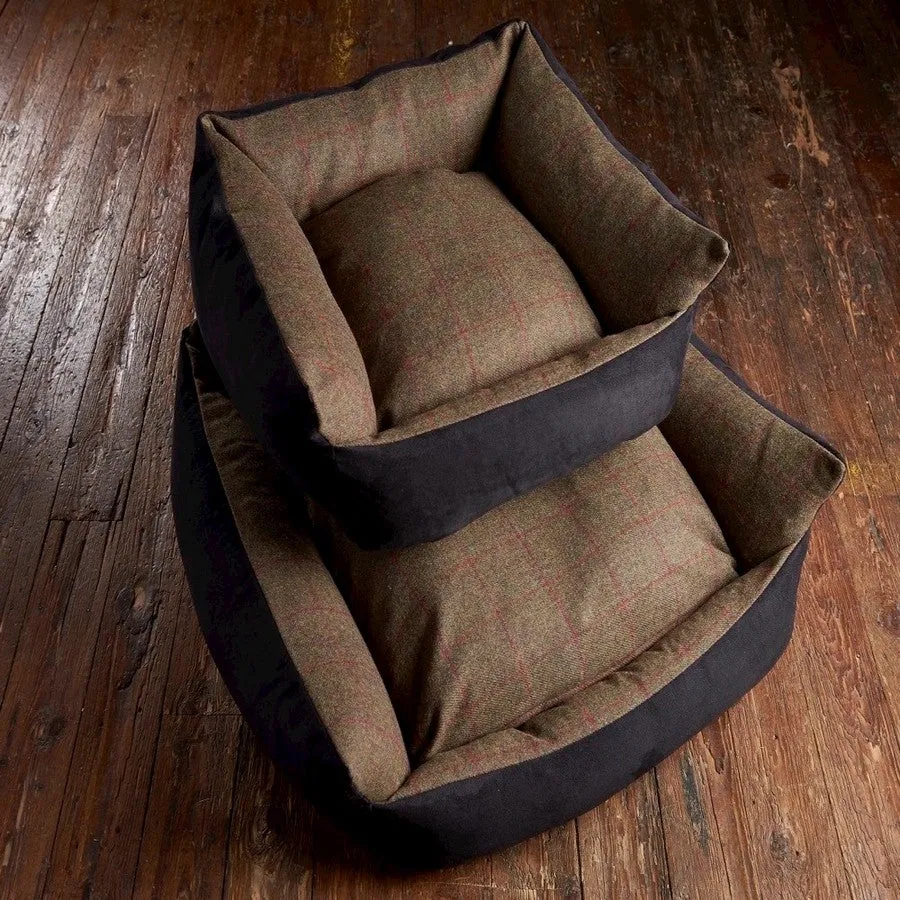Bronte Glen Tweed Wool Dog Bed - Olive