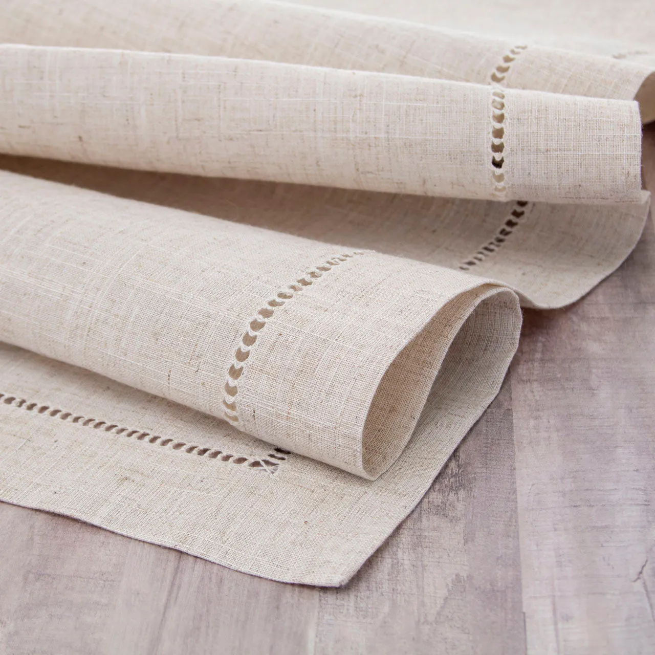 Fresh Linen Deshilado Table Runner