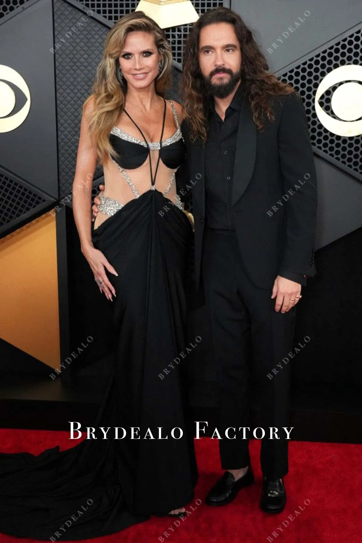 Heidi Klum Black Mermaid 2024 Grammys Red Carpet Dress