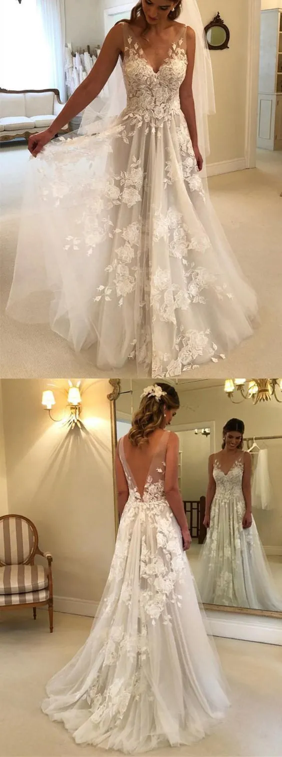 Popular Romantic V-neck Floral A-line Lace Wedding Dress