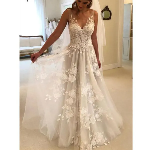 Popular Romantic V-neck Floral A-line Lace Wedding Dress