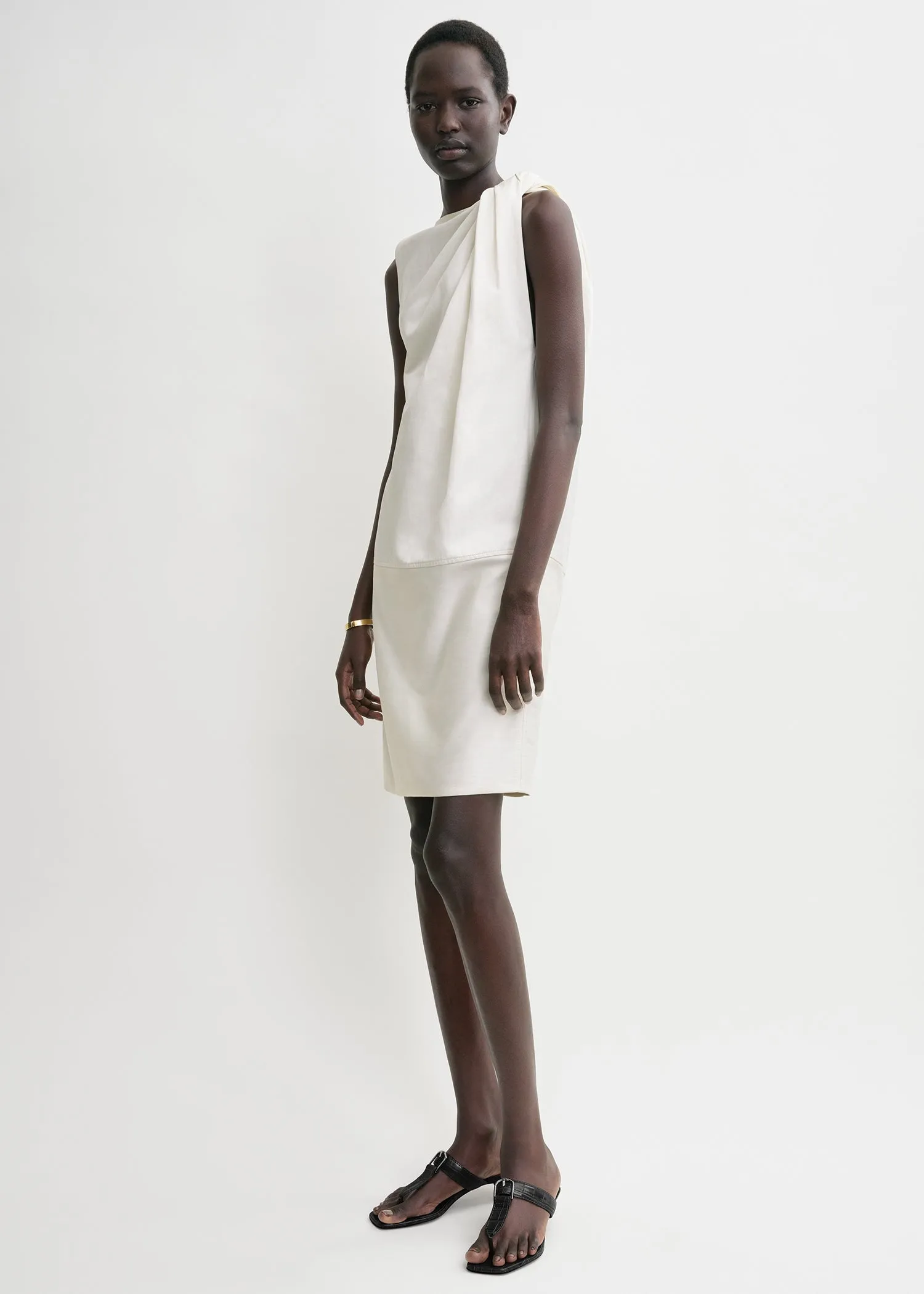 Shoulder-twist dress ecru