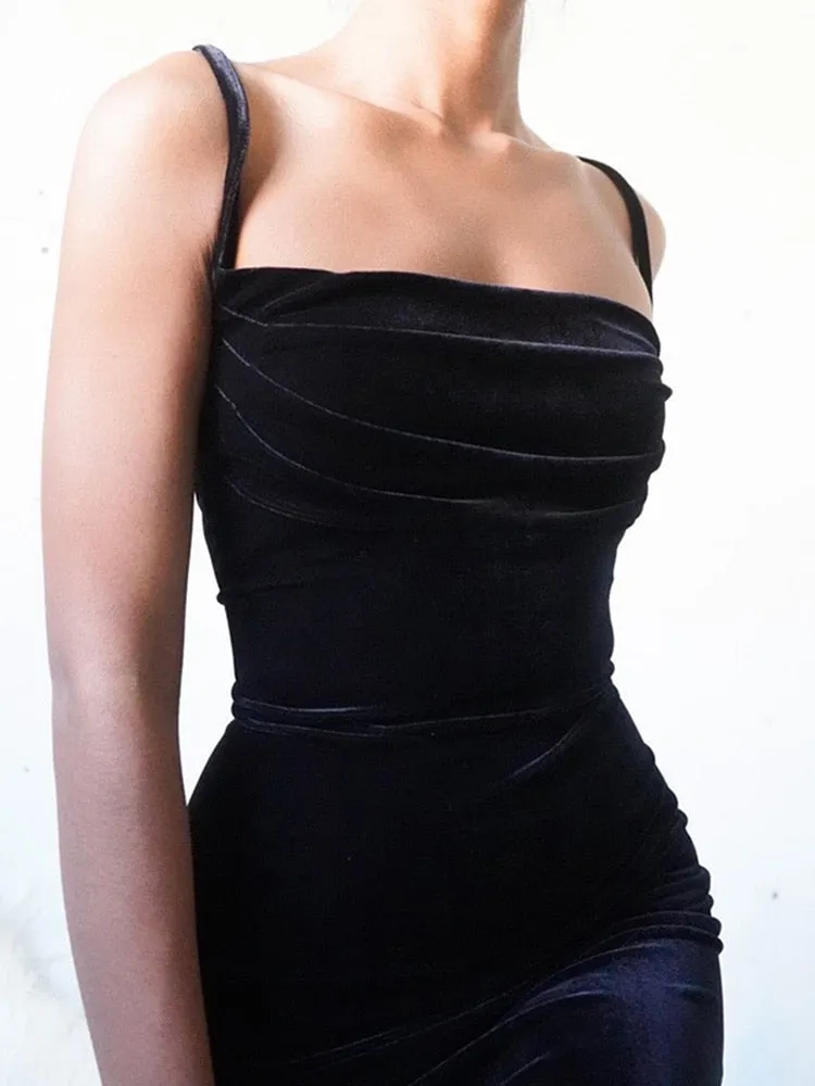 Sleek Black Velvet Sleeveless Sheath Dress with Spaghetti Straps