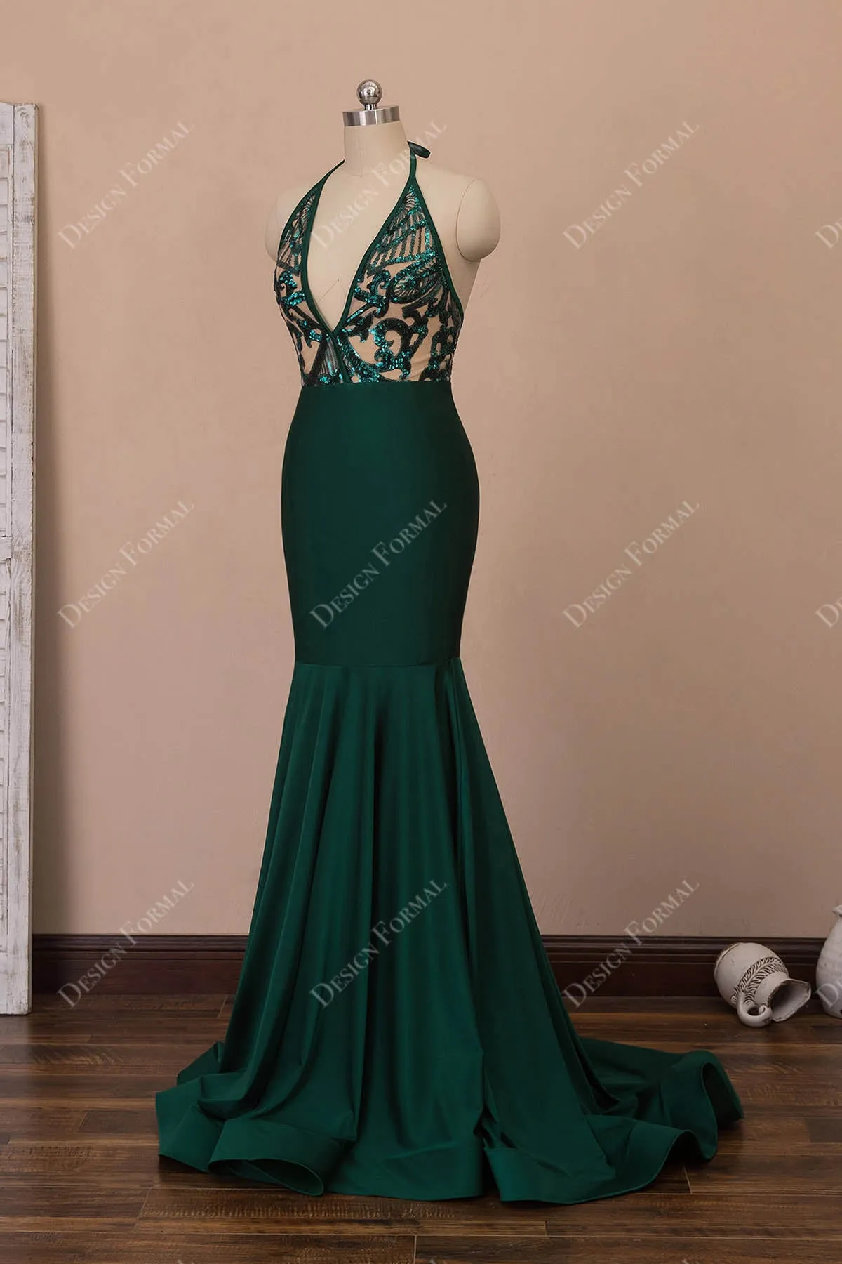 Unique Emerald Sequin Satin Halter Mermaid Prom Dress