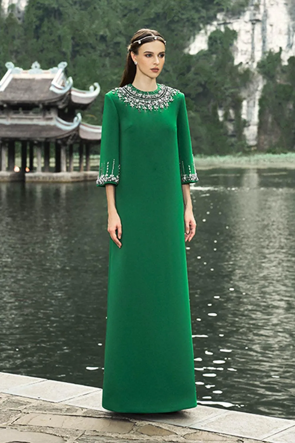 Wayfarer Straight Round Neck Velvet Floor Length Dress